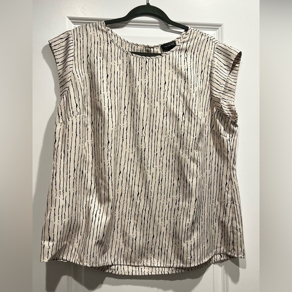 The Limited Brand Cap Sleeve Blouse - Picture 1 of 6
